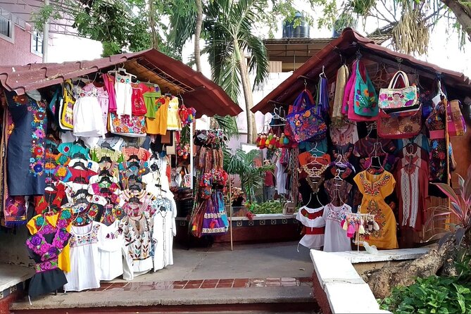 Cancun Shopping Private Guided Tour & City Sightseeing - Pickup Setup and Air-Conditioned Comfort (So You Start Calm)
