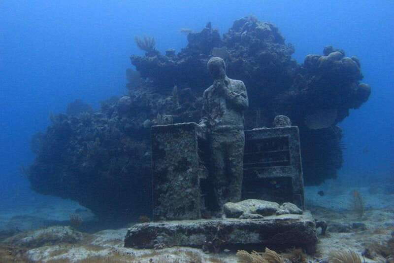 Cancun: Snorkeling at Underwater Museum & Manchones Reef - Group size, equipment quality, and comfort in the real world