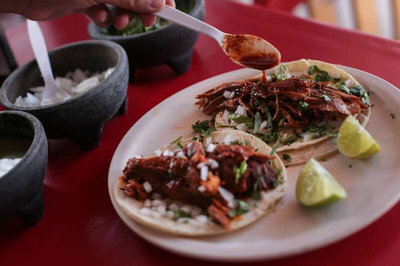 Cancún: Street Food, Local Market and Urban Art Tour - Ciricote 37 market walk: culture, snacks, and souvenir browsing