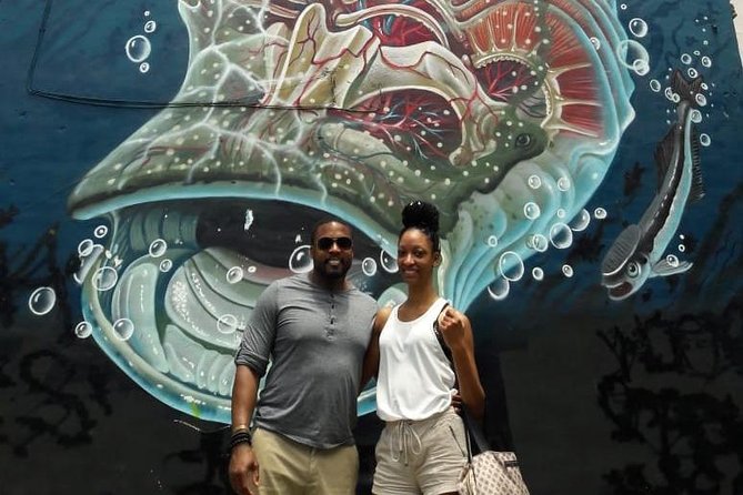 Cancun Street Food Tour with Food Stalls, Local Market and Murals - Stop 1 at EL POLILLA: carnitas tacos as the opening move
