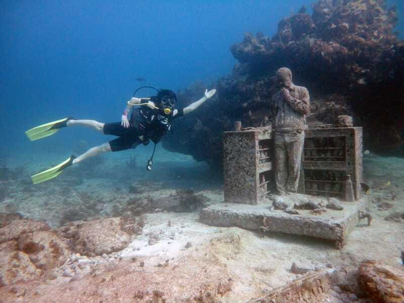 Cancún: Underwater Museum & Reef for Certified Scuba Divers - Who should book this and who should skip it