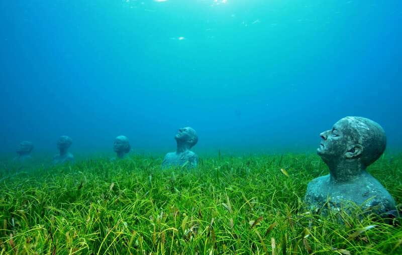 Cancún: Underwater Museum & Reef for Certified Scuba Divers - Getting to Manchones Reef: the boat ride sets the tone