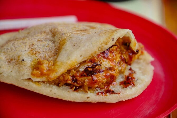 Cancun Walking Food Tour: Local Food, Markets, and Street Art. - The walking pace, group size, and why it matters for comfort
