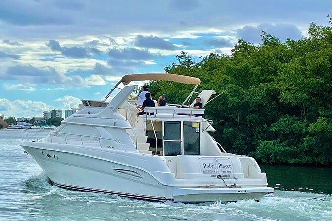 Cancun Yacht Tour - SEARAY YACHT 46 FT GREAT FOR SUNSET 15 PEOPLE MAX 25P9 - Isla Mujeres Time at Playa Norte, Plus the Return Loop