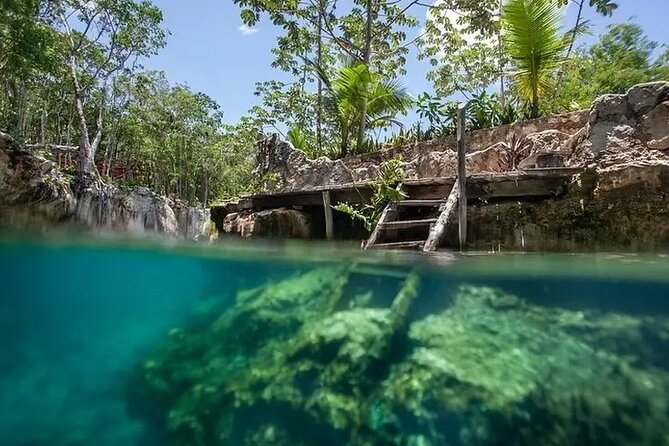 Casa Tortuga Cenote Park and Tulum Ruins! Eco Tour from Cancun - Tulum Archaeological Site: beach views and Mayan structure