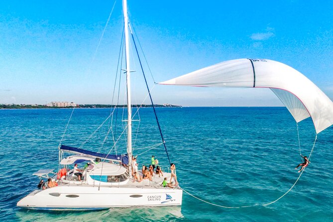 Catamaran family friendly Tour to Isla Mujeres with lunch - Why This Catamaran Loop Works for a One-Day Escape