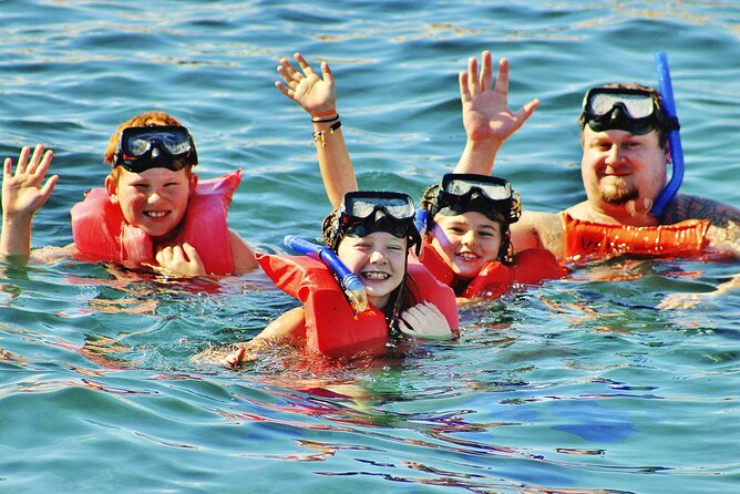 Catamaran family friendly Tour to Isla Mujeres with lunch - Stop 4: Sailing Back to Cancun With Caribbean Views