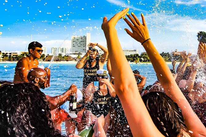 Catamaran Party Boat Cancun - From Punta Nizuc to Isla Mujeres: The Big Idea