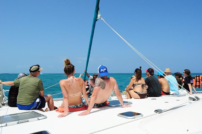 Catamaran Sail and Snorkeling Tour with Open Bar in Puerto Morelos - The Catamaran Sailing Segments, Why the Between-Stop Time Matters