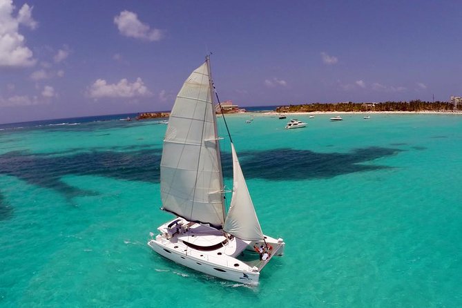 Catamaran Tour to Isla Mujeres, Open bar, Lunch, Snorkeling, Beach Club Included - The Beach Club Slot: Lunch, Drinks, and Sea Views