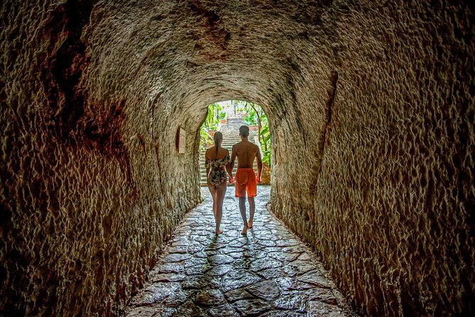 Chichen Itza and Cenote Tsukán with Lunch - Cenote Tsukán: swim logistics, steps, and a Mayan blessing ceremony