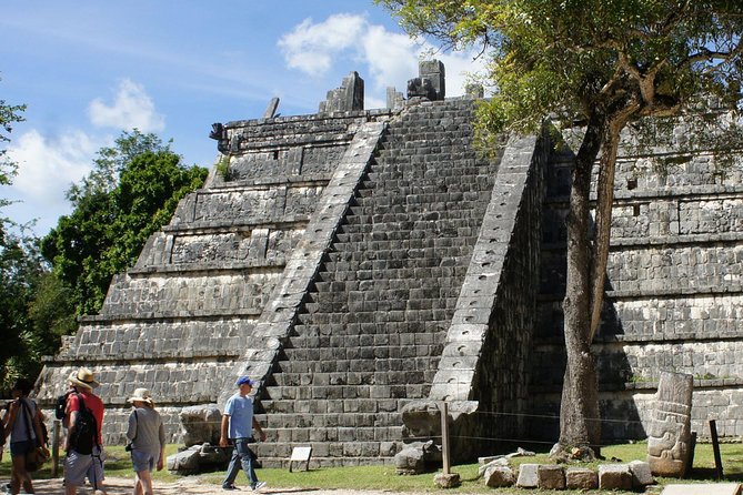 Chichen Itza, Beautiful Cenote and Valladolid All Inclusive Tour - Oxman cenote swim: lifejackets, stairs, and getting dressed fast