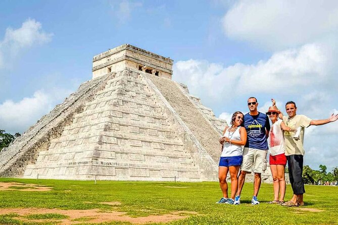 Chichén Itzá, Cenote Suytún & Cenote Ik-kil Expedition - Food, drinks, and what to pack so the day feels better