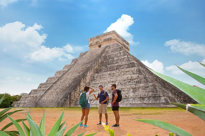 Chichen Itza, Cenote & Valladolid Tour with Lunch - First aid, English guidance, and weather realities