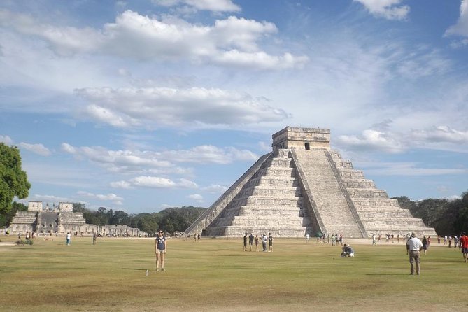 Chichen Itza Classic Tour - Chichén Itzá Castle Time: Making the Most of Your Guided Two Hours