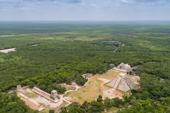 Chichen Itza Deluxe All Inclusive Tour with Cenote & Valladolid - Food and drinks included: where the value really shows