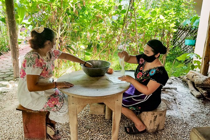 Chichen Itza Gastronomic, Valladolid and Cenote Extremo - Kaua at Tio Manolo’s, the lunch plus demo stop that makes the day feel Mexican