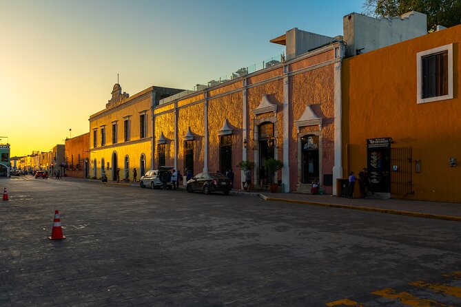Chichen Itza guided, transport and lunch + cenote and Valladolid. - The Mayan cooperative stops: cacao workshop, ceremony, and breakfast