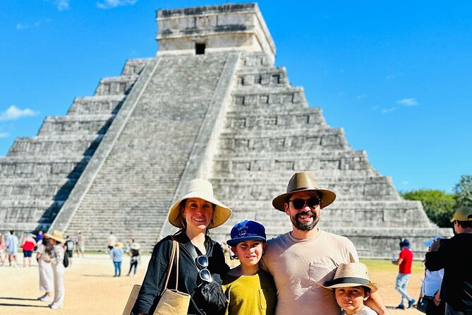 Chichén Itzá Marvels Day Trip:Cenote Oxman & Valladolid Adventure - The restaurant stop and the Maya ceremony moment