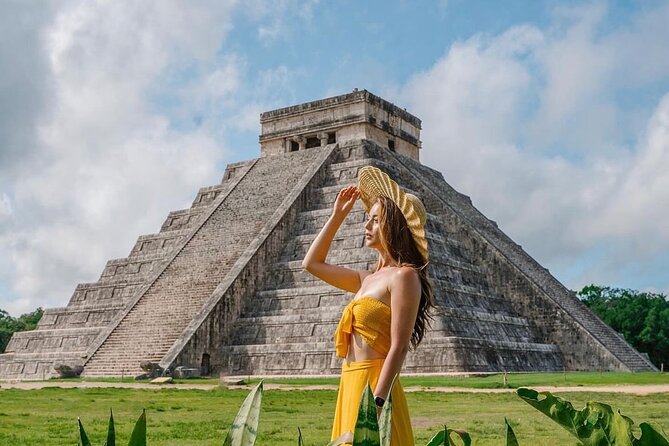 Chichen itza, Saamal cenote and Valladolid in one day - Restaurante Tio Manolo: fuel up with Yucatecan flavors
