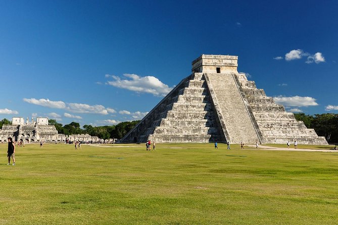 Chichen Itza Ticket with optional Guide - What you should bring to avoid a rough day
