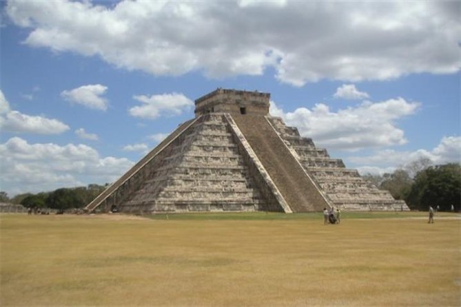 CHICHEN ITZA, VALLADOLID and CENOTE from Riviera Maya, Cancun, Tulum (Private) - Private Van Comfort and the 7:00 AM Start