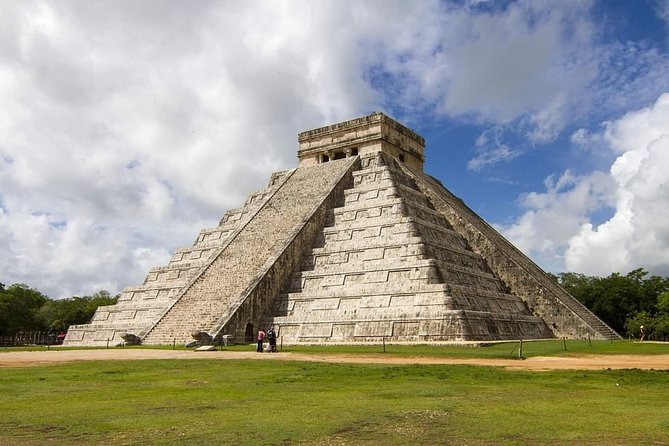 Chichen Itza, Valladolid and Cenote Tour from Riviera Maya - Chichen Itza: Pyramid of Kukulcan plus guided context