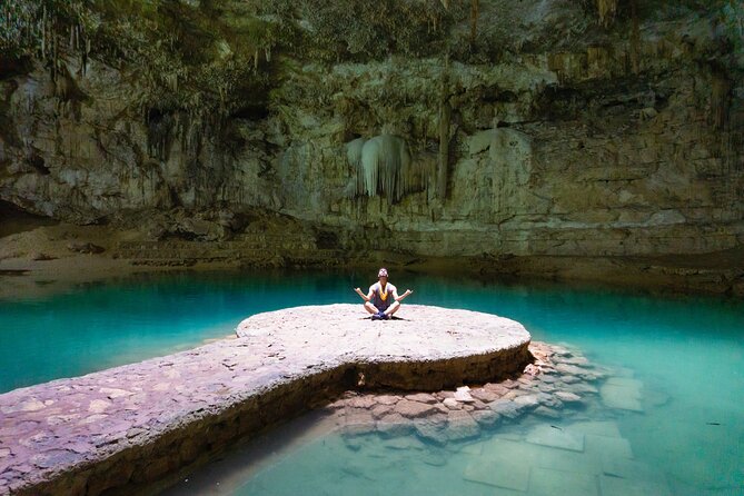 Chichen itza with suytun and ik kil cenote with round transfer - Cenote Suytun: the circular platform, sunlight, and easy swimming time