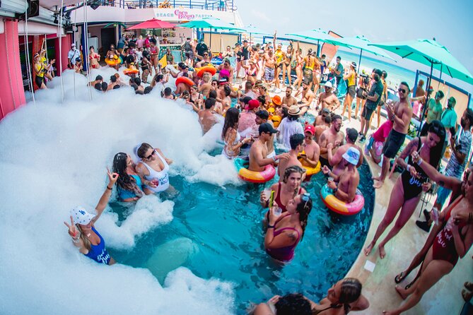 Coco Bongo Beach Club Day Party Premium Pass - Entering Coco Bongo Cancun, and what the venue experience feels like