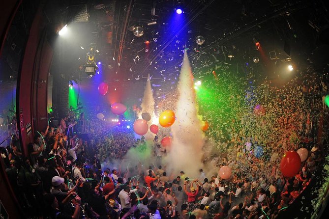 Coco Bongo Cancun Gold Member VIP Night Out by After Dark - Gold seating and sightlines: first-come views, possible snags