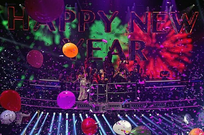 Coco Bongo Cancun New Year's Eve 2027 - The big production: acrobats, giant screens, and stage effects