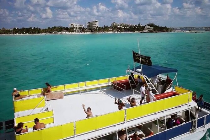 Contoy Island Tour from Playa del Carmen & Cancun - Stop 2: Isla Mujeres for one hour of Caribbean town energy