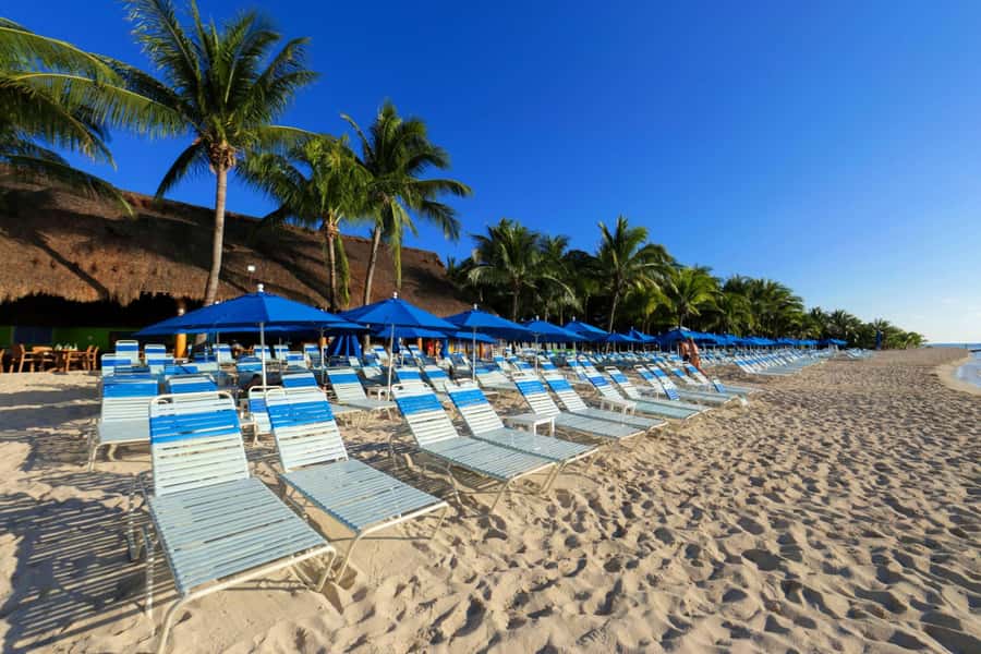 Cozumel: Paradise Beach Club Day Pass with Food & Drinks - Key things to know before you go