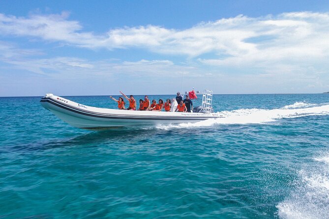 Cozumel Starfish and Tropical Reef Snorkeling by Powerboat with Lunch - Lunch, light snacks, and keeping energy up