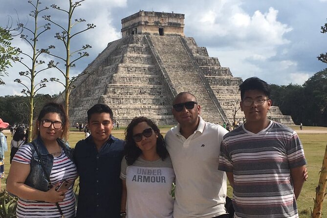 Day Tour to Chichen Itza, Cenote, Local Buffet and Valladolid - Valladolid in 45 minutes: a taste of the town, not a full tour