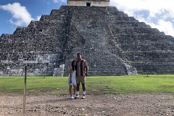 Day Tour to Chichen Itza, Cenote, Local Buffet and Valladolid - Cenote Saamal: swimming is allowed, and the pacing matters