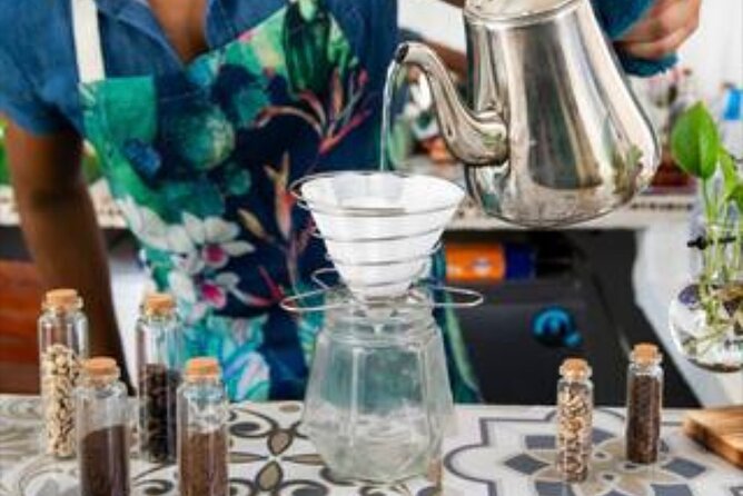 Del Grano al Cafe Learn how to roast grind and prepare coffe - A Hands-On Coffee Class in Cancun With Alex