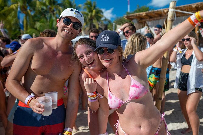 Deluxe Catamaran tour to Isla Mujeres with Open Bar and Lunch - Snorkeling at Arrecife El Meco: Shallow Water, Provided Gear