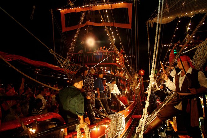 Dinner & Live Pirate Fight from Cancun - Seating and comfort: where VIP can backfire and how to avoid a cramped start