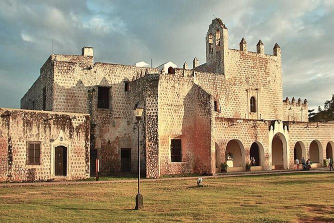 Ek Balam and Valladolid Private Tour - Valladolid in 1 Hour: Colonial Corners and Quick Shopping Time