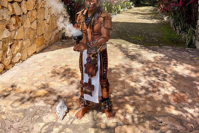 Ek Balam Ruins, Cenote & Magic Town of Uayma – All Inclusive Tour - Ek Balam, the pyramid climb that changes the whole mood