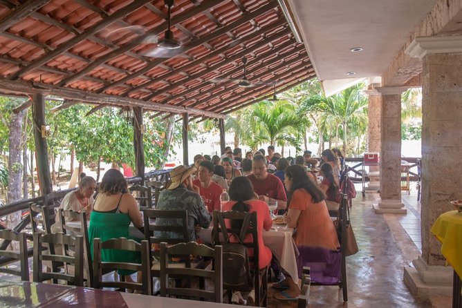 Experience Chichén Itzá: Full Day Tour with Cenote & Valladolid - Guides, English support, and how to get the most from the day
