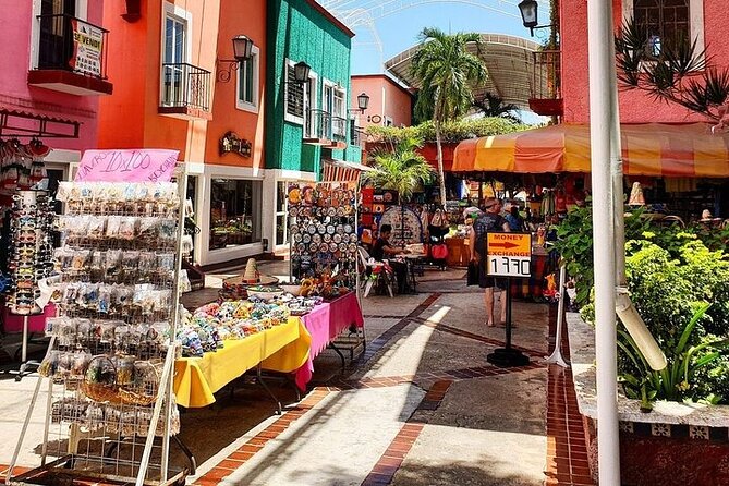Explore Cancun City Tour! Round Bus transportation - The Cancun City Hall stop: a quick look at the local side