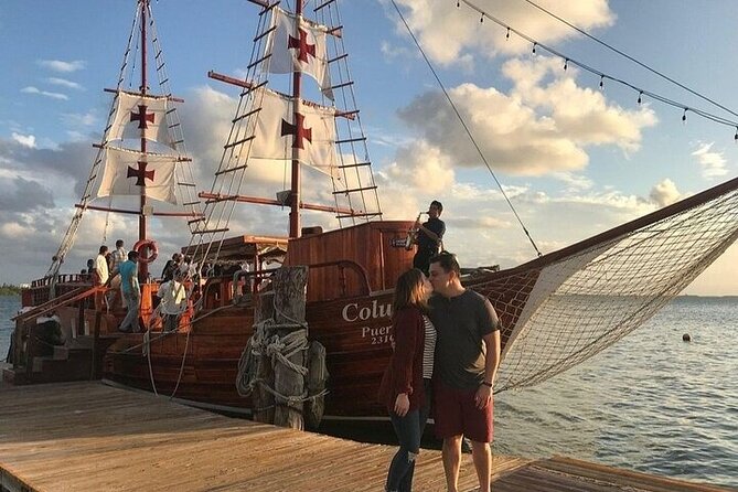 Feel the love on a romantic dinner at Cancun sea, with live music and open bar. - Open Bar That Actually Feels Included
