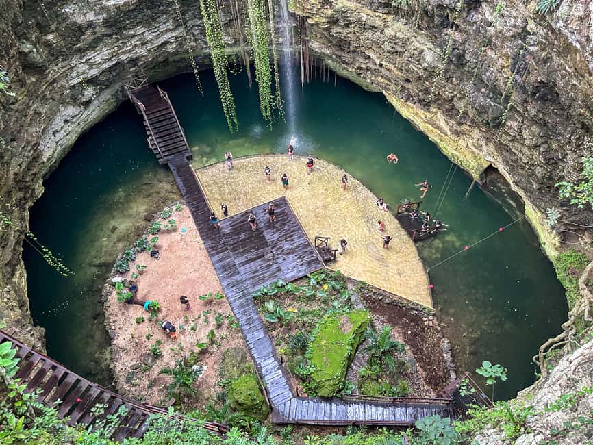 From Cancun: Chichen Itza, Cenote & Valladolid Day Trip - The guide experience: more than facts on a bus