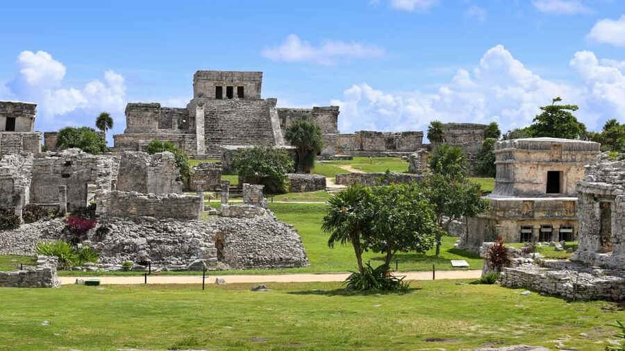 From Cancun: Tulum and Akumal Cenote and Turtle Swim Tour - Tulum National Park guided walk: temples, walls, and Caribbean viewpoints