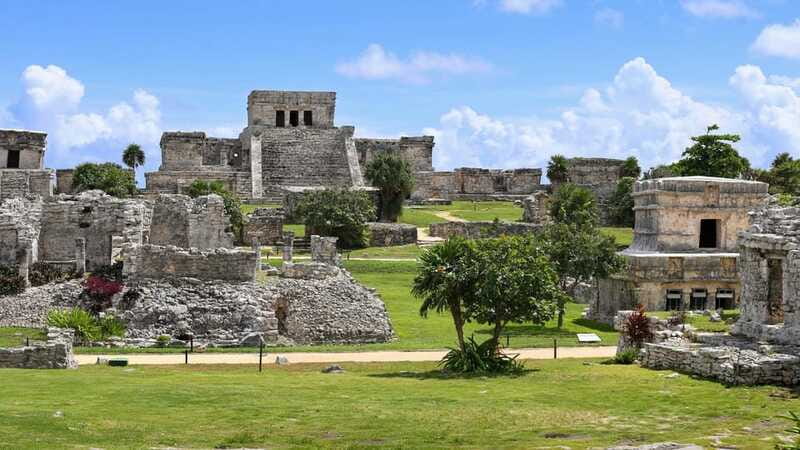 From Cancun: Tulum and Akumal Cenote and Turtle Swim Tour - Akumal snorkeling with turtles: how to make the hour count