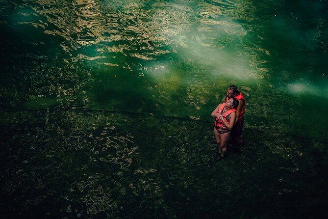 Full Day Tour Chichen Itza Cenote xcajum and Valladolid - Group size, language, and comfort tips for a smoother day
