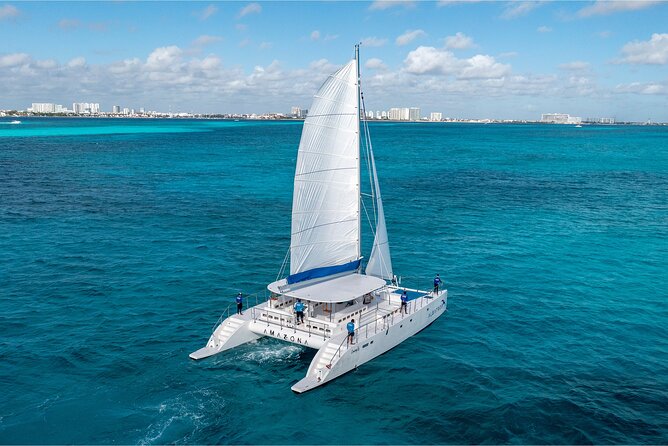 Giant Catamaran - Cancun to Isla Mujeres Playa Norte - Non Drowsy - Key takeaways before you go
