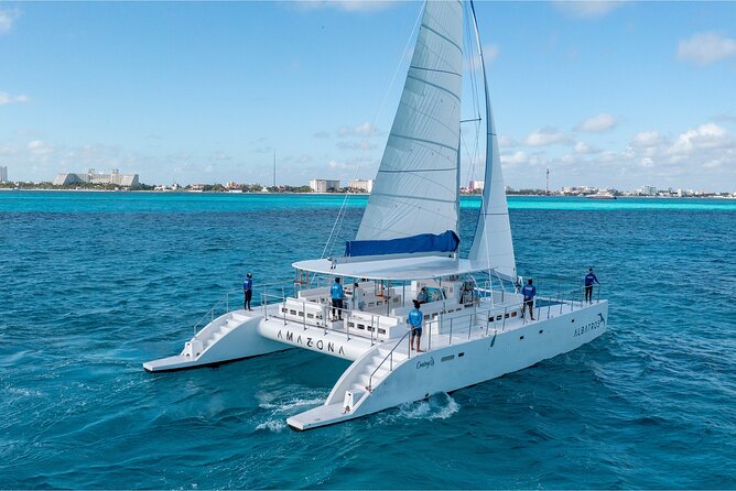 Giant Catamaran - Cancun to Isla Mujeres Playa Norte - Non Drowsy - Transportation reality check: pickup timing and van delays